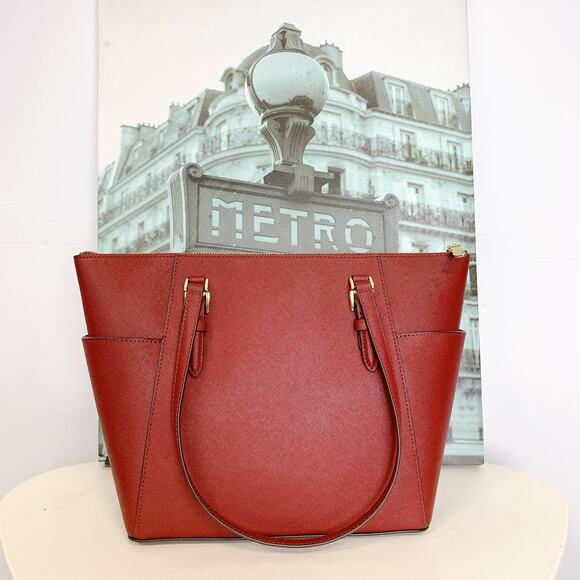 Michael Kors 35T0GCFT7L Charlotte Large Saffiano Leather Tote Bag IN DARK CHERRY - Picture 3 of 6